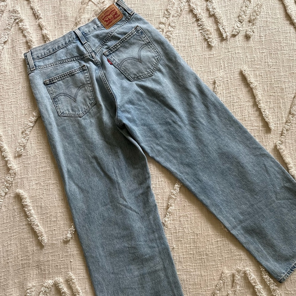 🌵LEVIS High Waisted Straight - Picture 6 of 8